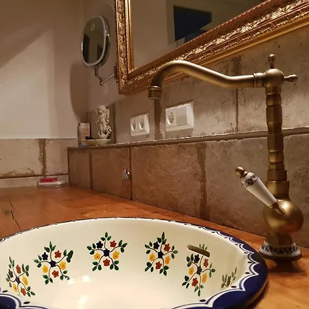 Ehemalige Schmiede -dormitorium- Daire *