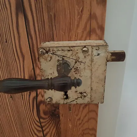 Ehemalige Schmiede -dormitorium- Daire